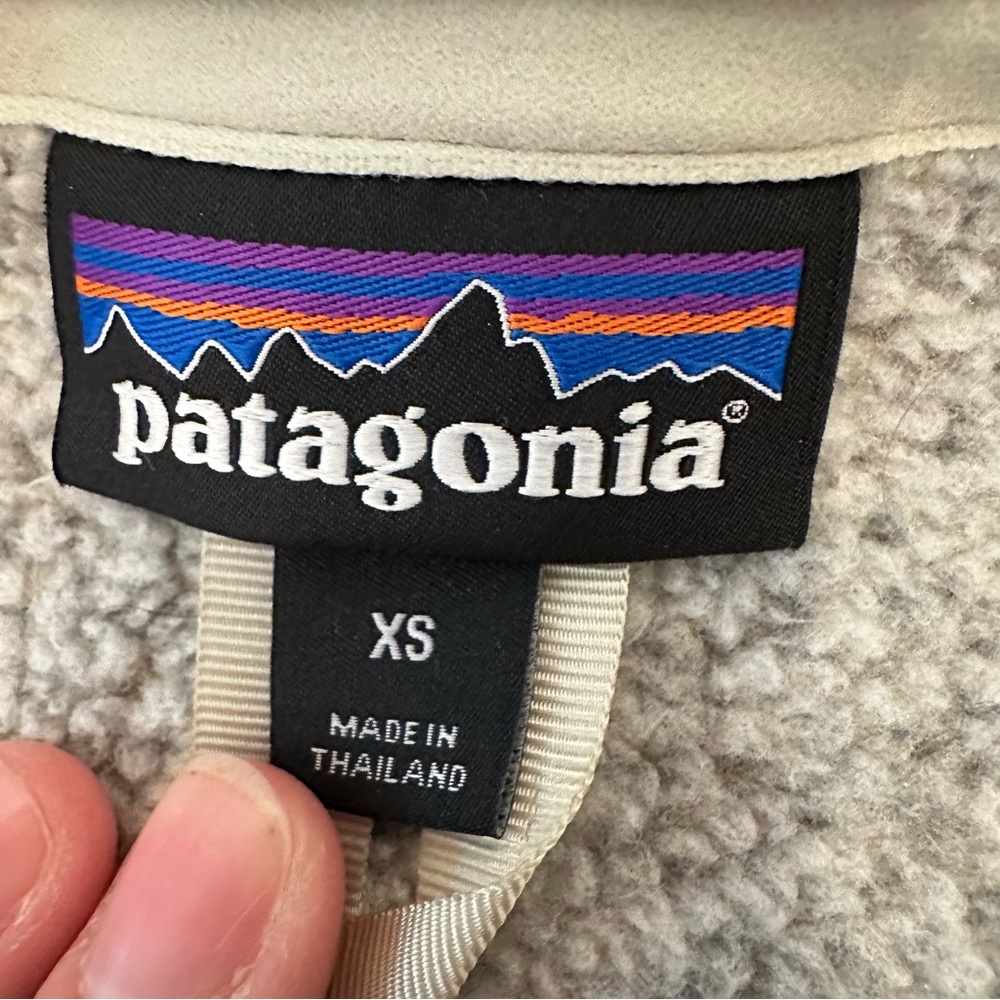 Patagonia Beige Women’s Quarter-Zip Fleece Sweater Size XS Logo Warm Outdoor - Picture 4 of 6